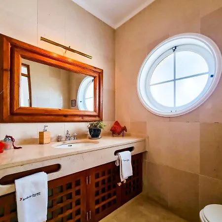 Flh Alvor House With Pool And Terrace *